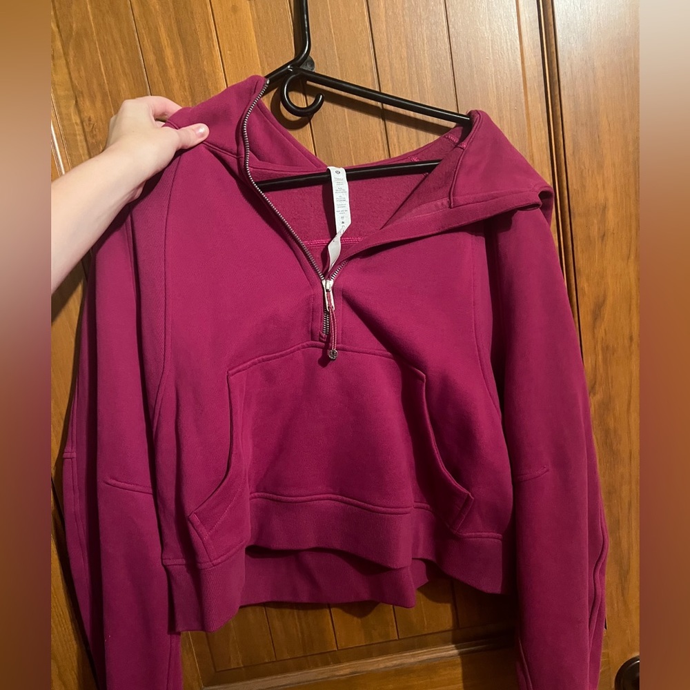 Lululemon Oversized Scuba in Magenta Purple 💓
